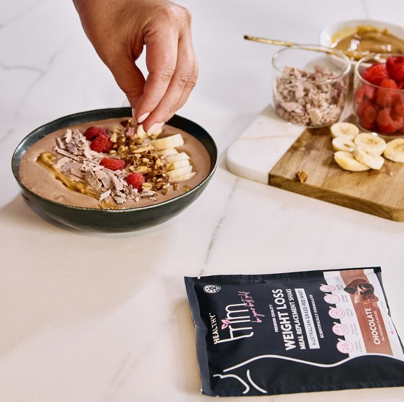 Healthy Trim's Chocolate Peanut Butter Smoothie Bowl